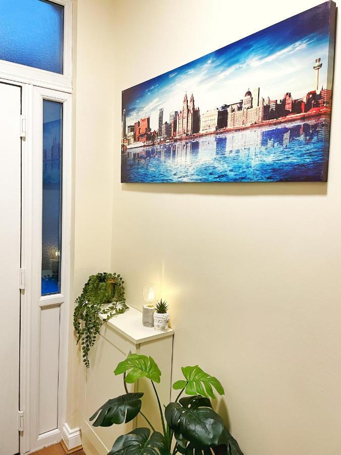 5 Bedroom, Sleeps 9 - Base To Explore Liverpool And Beyond Exterior foto
